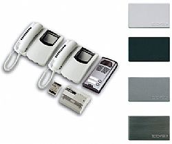 68IF/2 - Κιτ για για δύο οικογένειες με Α/Μ θυροτηλεόραση Petrarca και μπουτονιέρα σειράς 8100 επίτοιχη